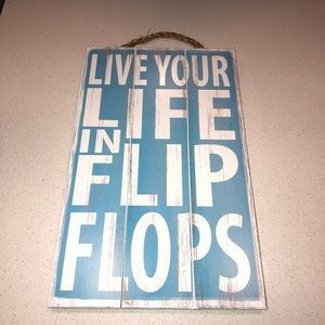 blue/white wooden distressed beach sign